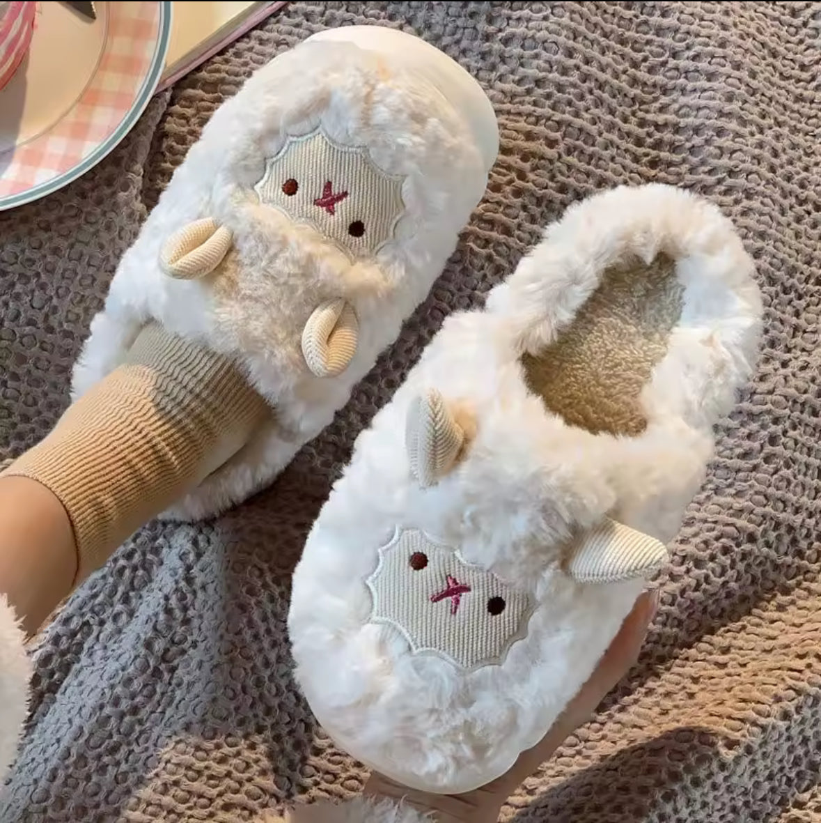 Ivy & Angus™ Soft-Stitched Cow Slippers